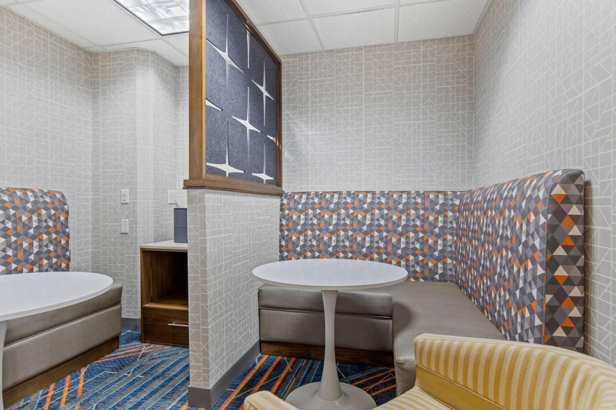 Hampton Inn & Suites Greeley Ngoại thất bức ảnh
