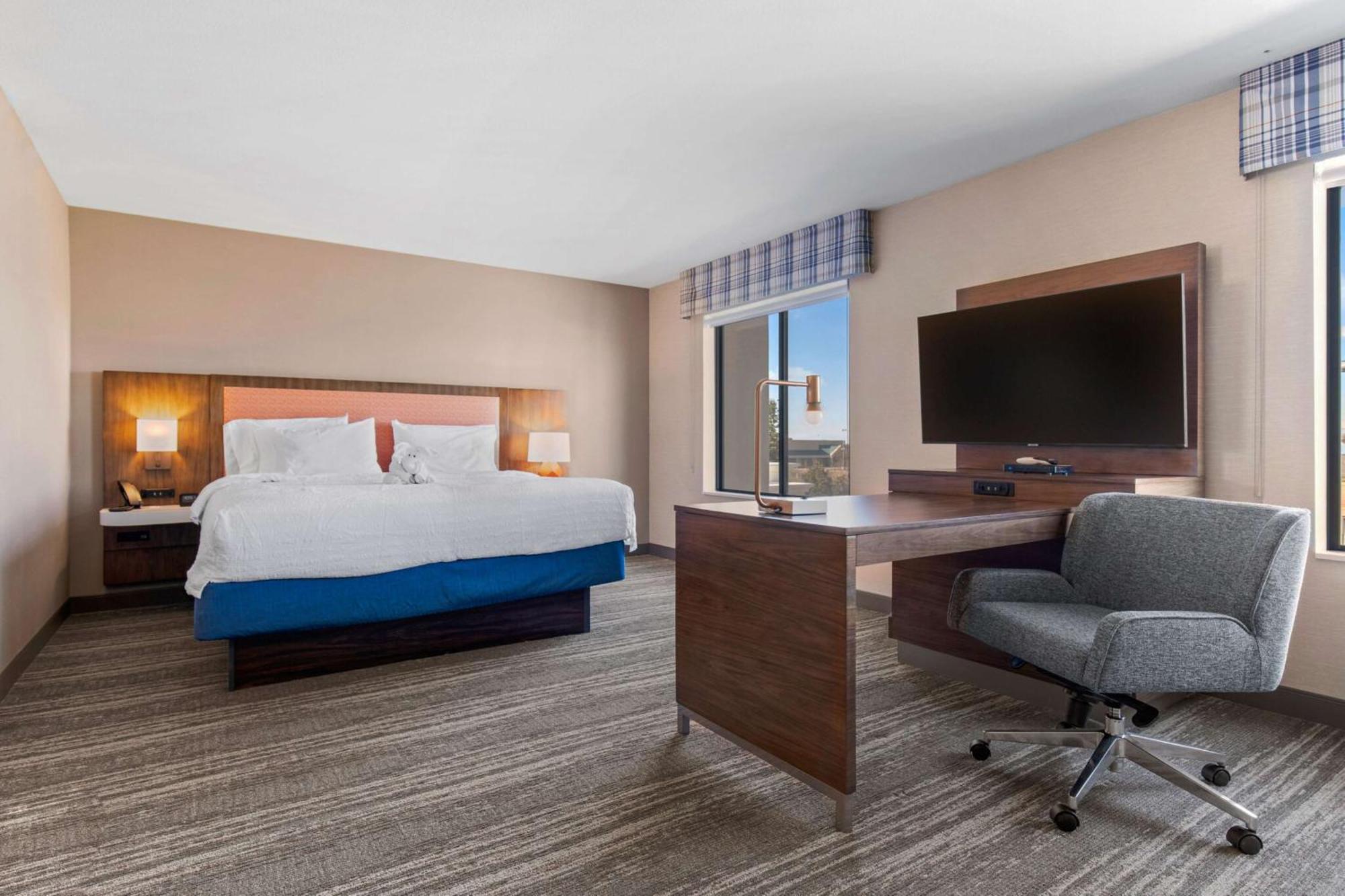 Hampton Inn & Suites Greeley Ngoại thất bức ảnh